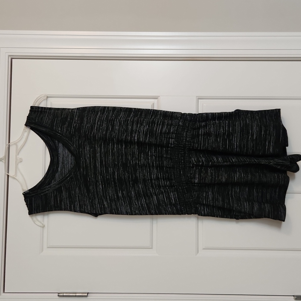 Romper - Picture 2 of 4